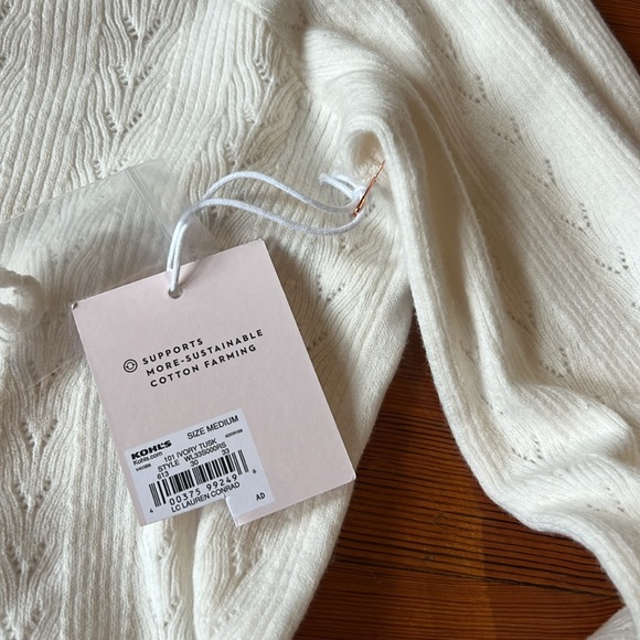 NWT Lauren Conrad Top - Picture 4 of 4